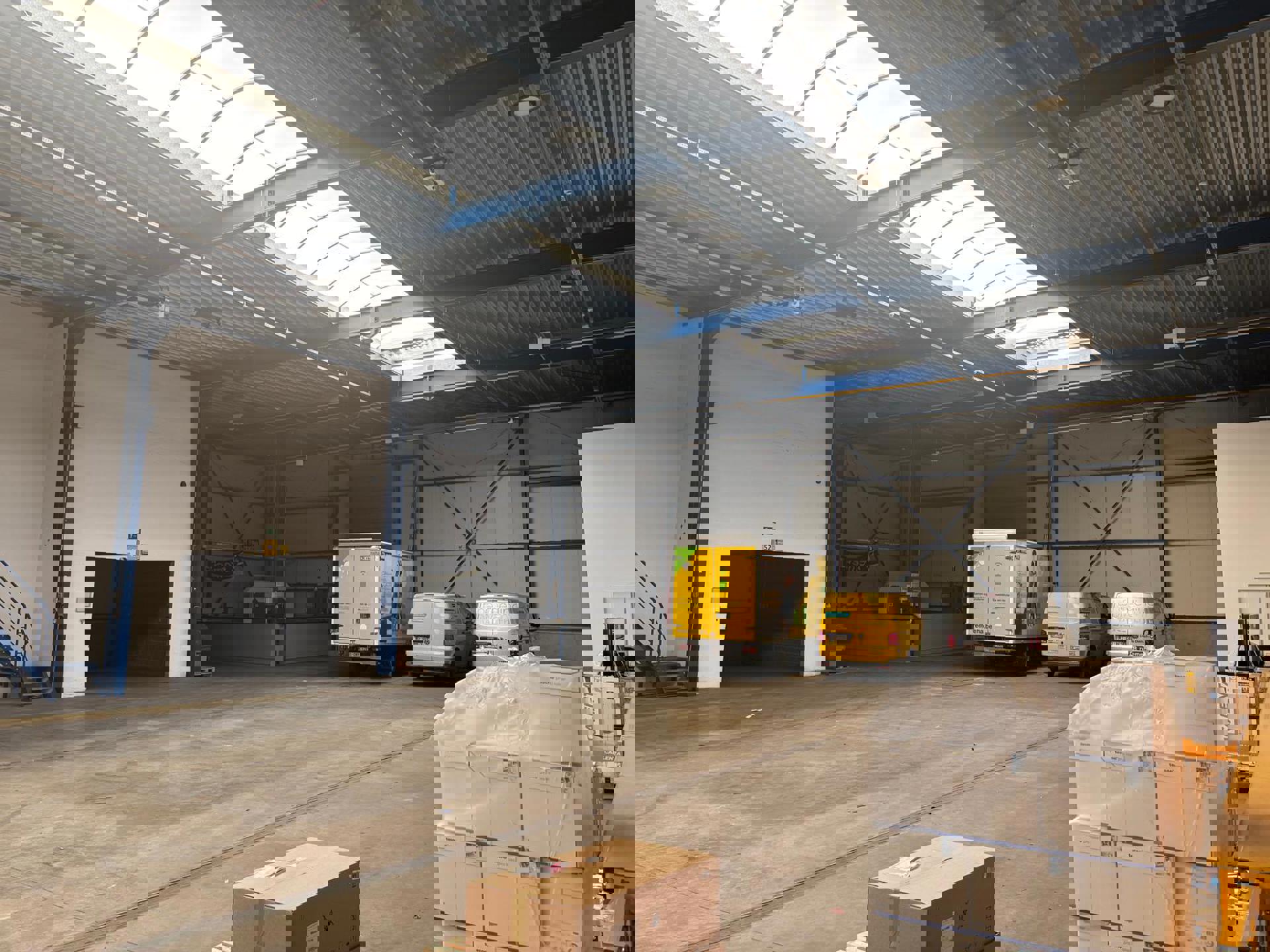 Bedrijfsgebouw te huur op toplocatie foto 2