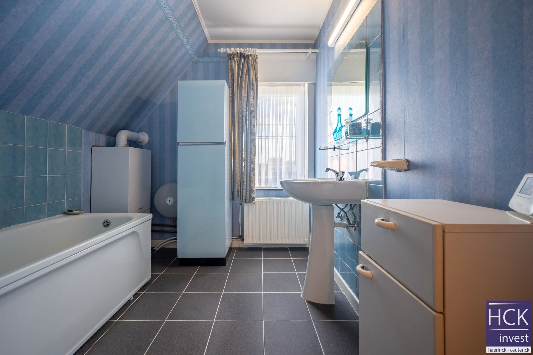 DEINZE - Alleenstaande villawoonst met 3 SLPK, tuin en garage foto 20