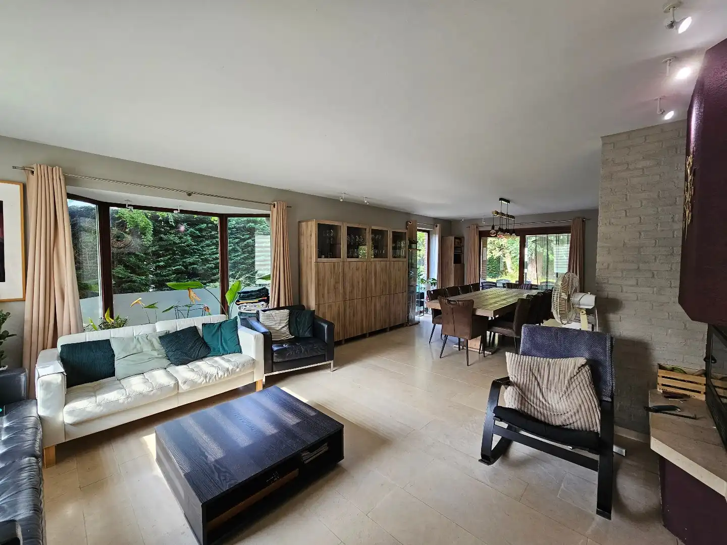 Villa met 4 slaapkamers in groene omgeving. foto 3