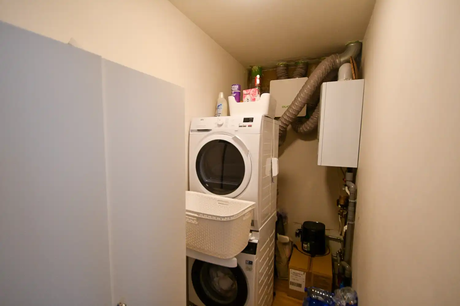 Prachtig duplexappartement met 2 terrassen, leuke architectuur en 3 ruime slaapkamers! foto 13
