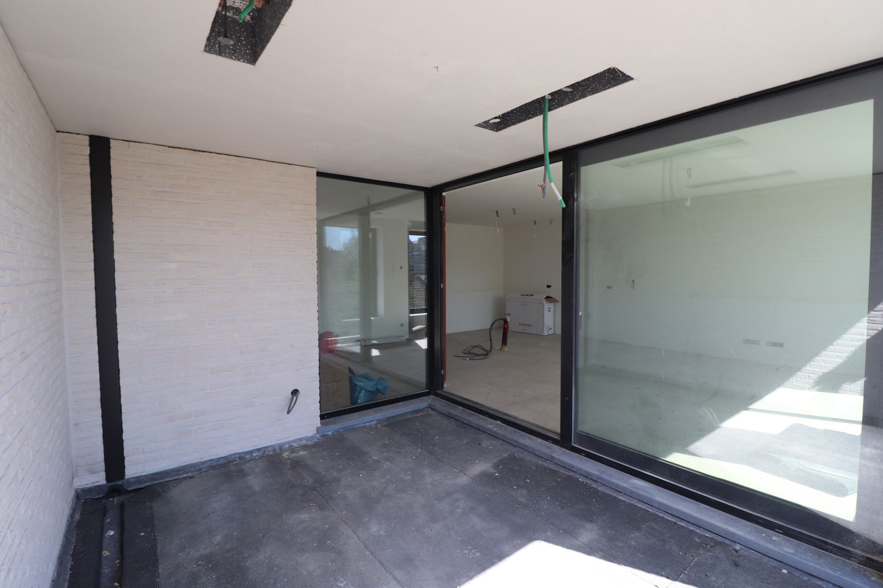 Nieuwbouw appartement op de 2de verdieping van 95,50m² met 2 slaapkamers en terras. foto 8