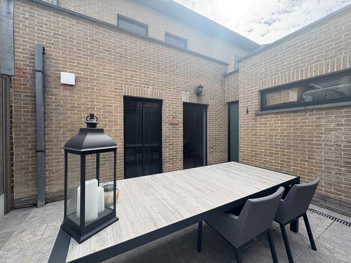 Gunstig gelegen hoek-appartement op wandelafstand van centrum Ninove foto 10