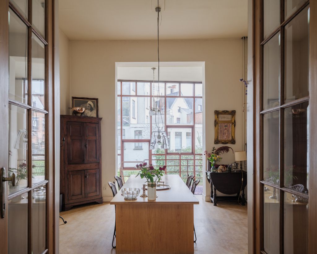 Bijzondere herenwoning met unieke ligging aan het water foto 4