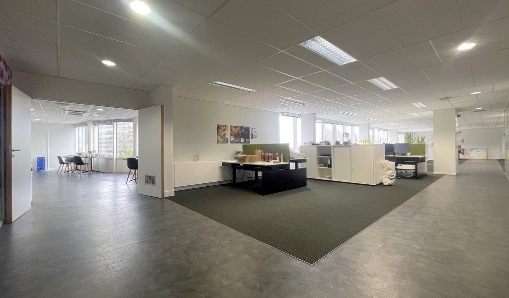 Kantoren te huur in West Port aan E34 in Zwijndrecht foto 16