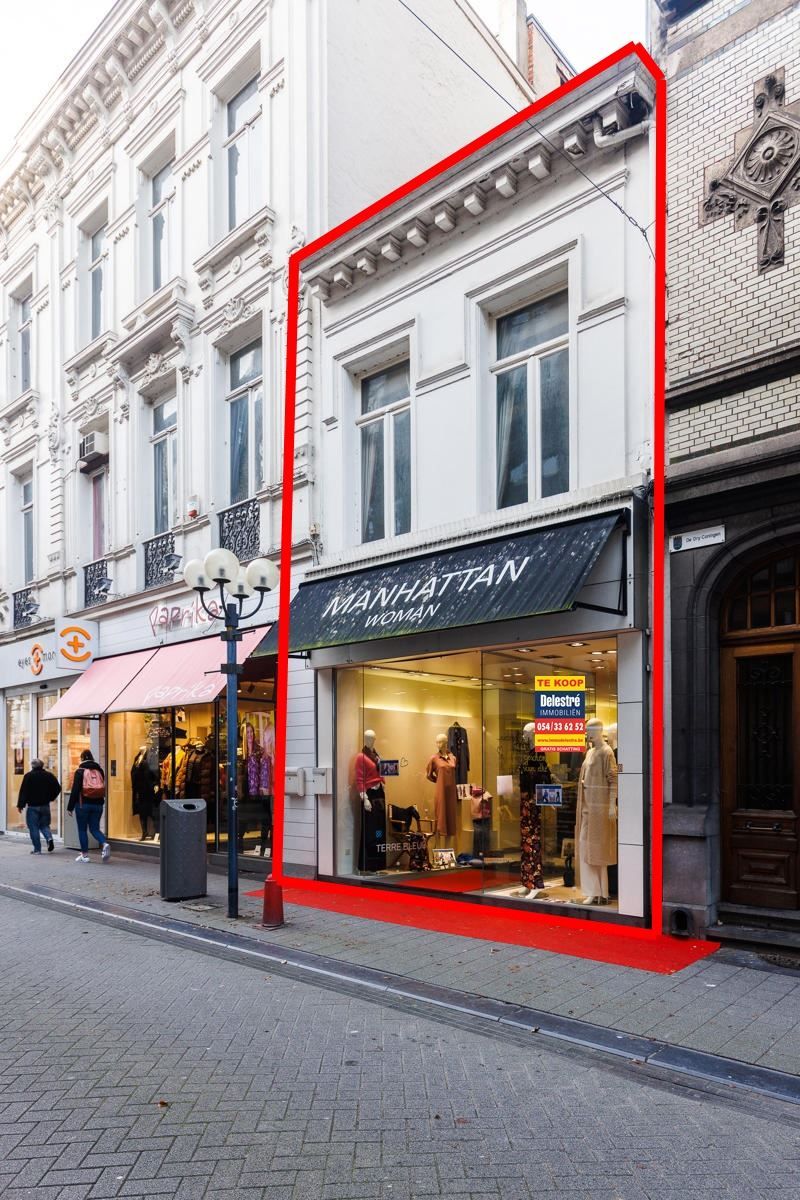 Goed gelegen handelseigendom Gasthuisstraat foto {{pictureIndex}}