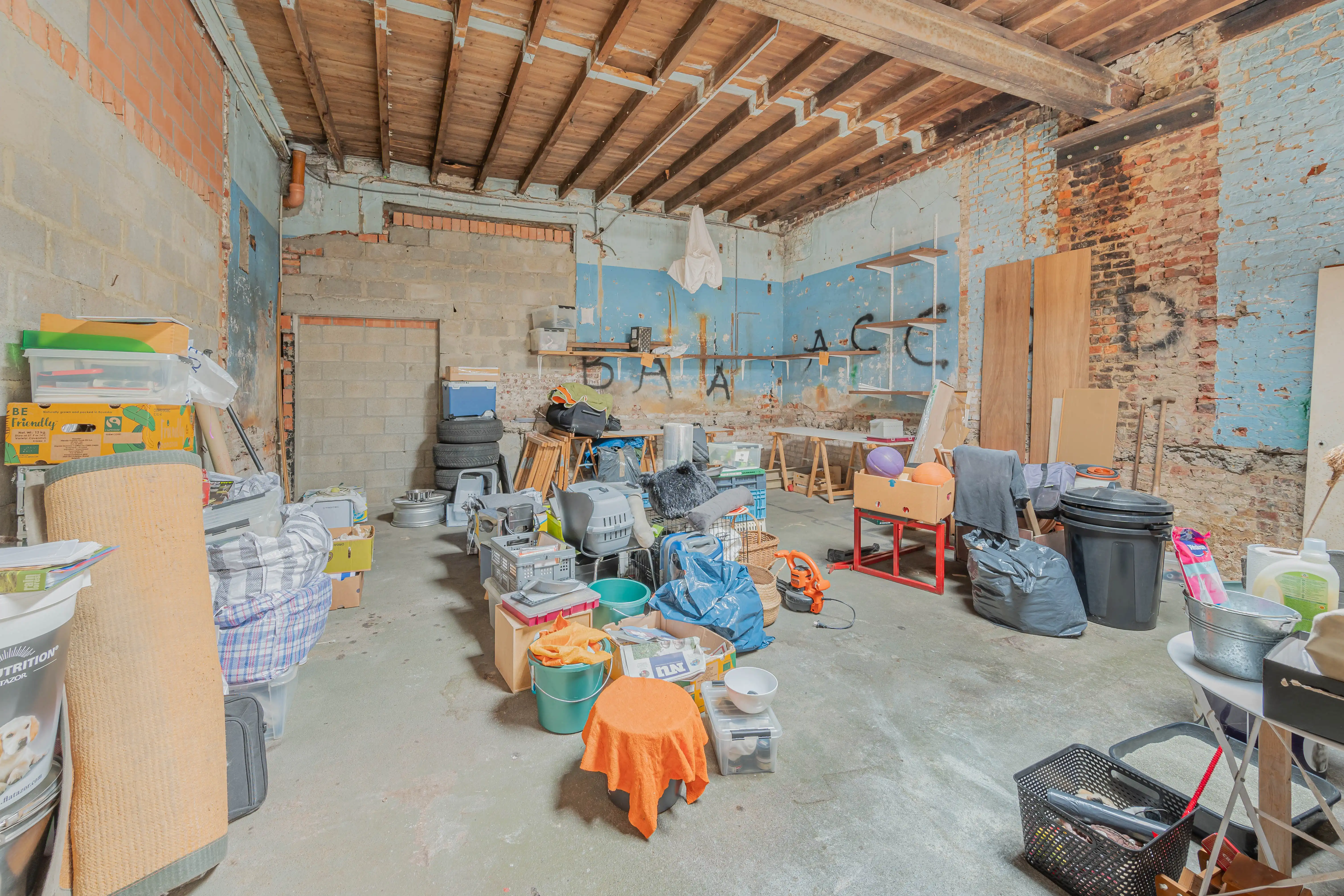 Ruime woning met 5 slaapkamers, inpandig magazijn en tuin foto 26