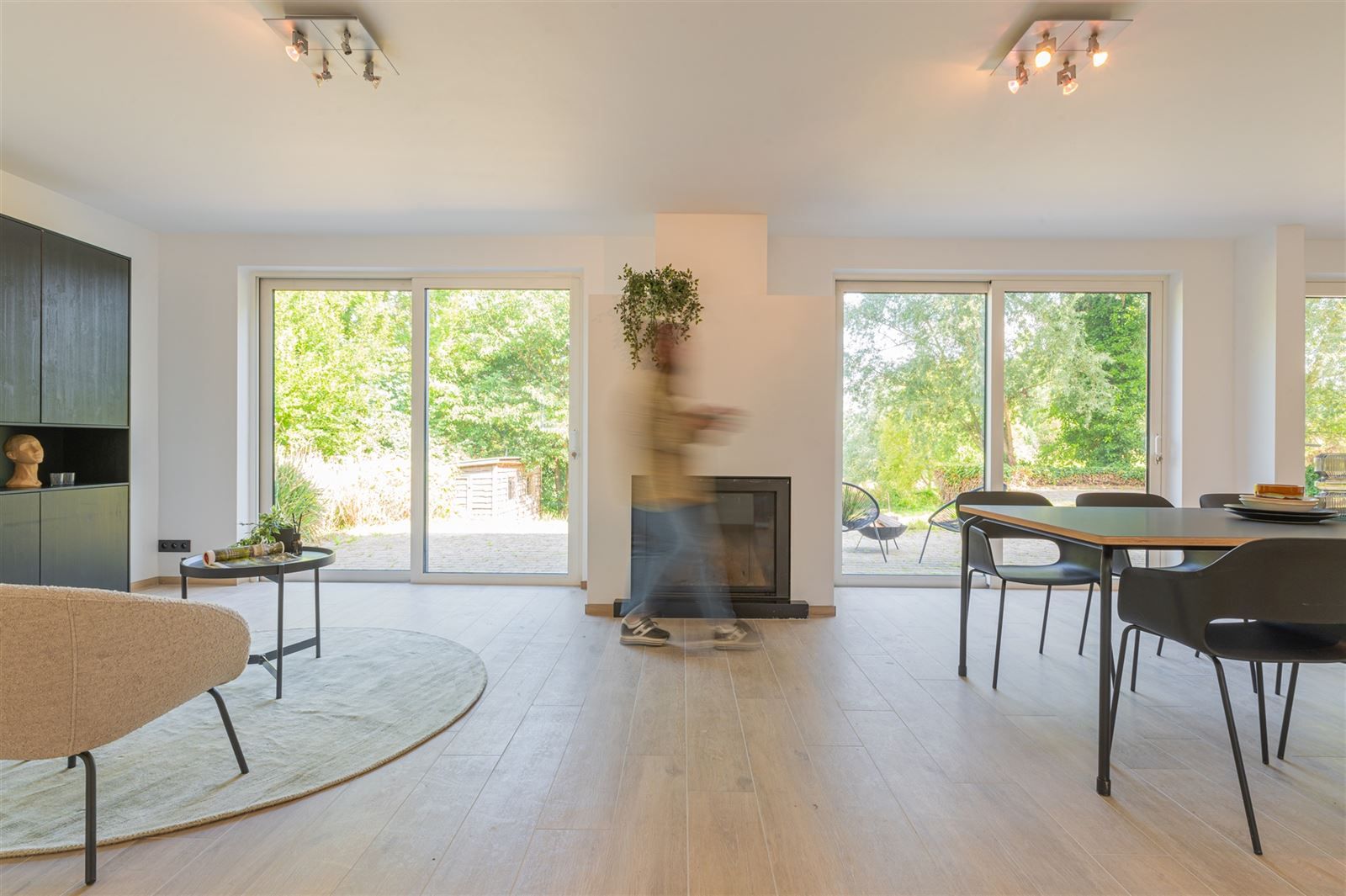 Instapklare, recent gerenoveerde villa te Zwalm! foto 8
