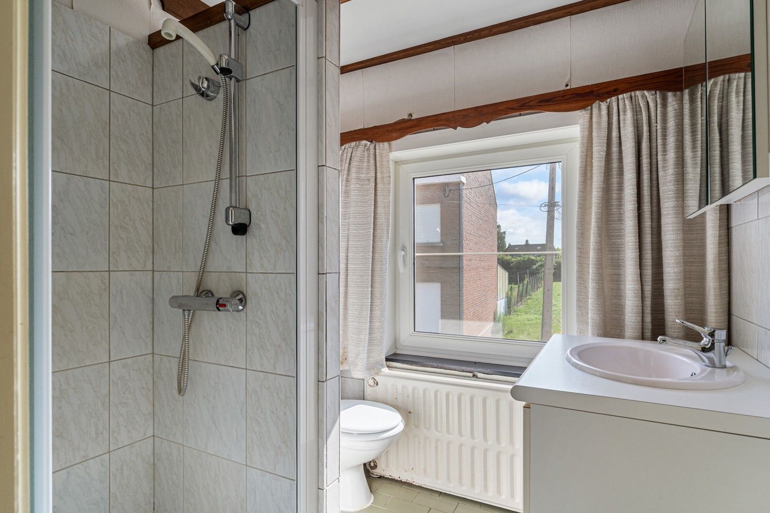 Charmante open bebouwing met 4 slaapkamers in het landelijke Jeuk foto 14