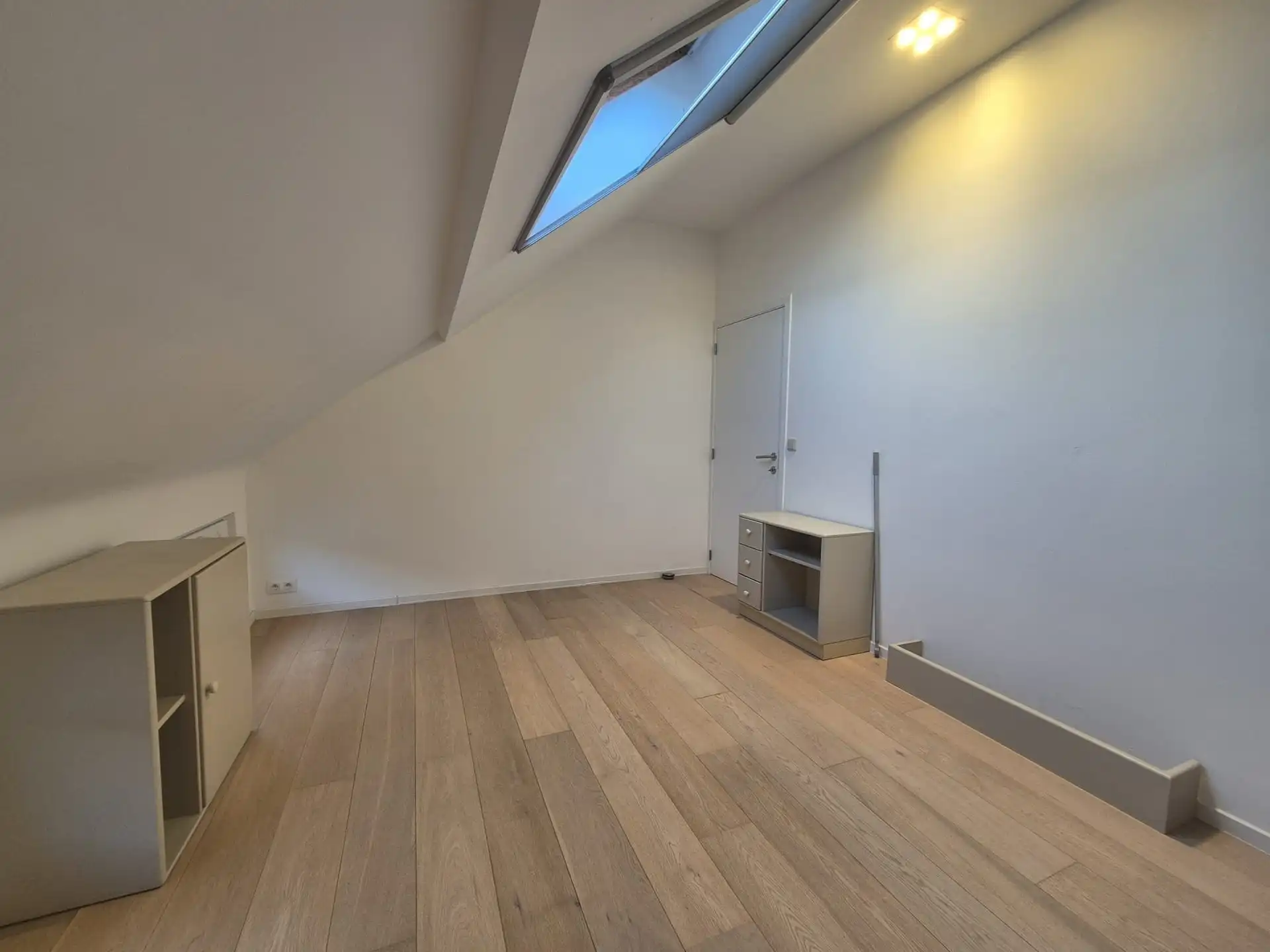 Charmante woning te huur in hartje Ledeberg, vlak bij het centrum van Gent. foto 21