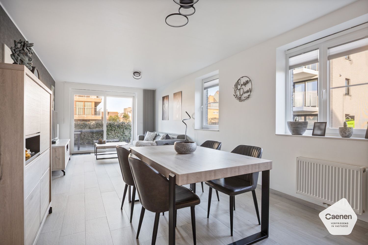 Instapklaar gelijkvloersappartement met tuin en terras in De Panne! foto 5