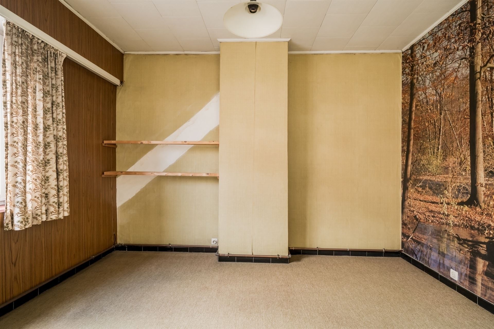 Te renoveren woning met 4 slpks en tuin. foto 17