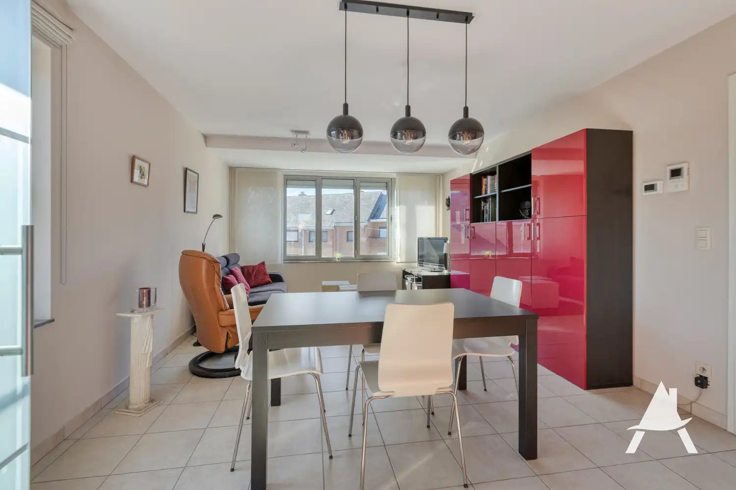 INSTAPKLAAR APPARTEMENT MET RUIM TERRAS IN HET CENTRUM VAN DIEST! foto 7