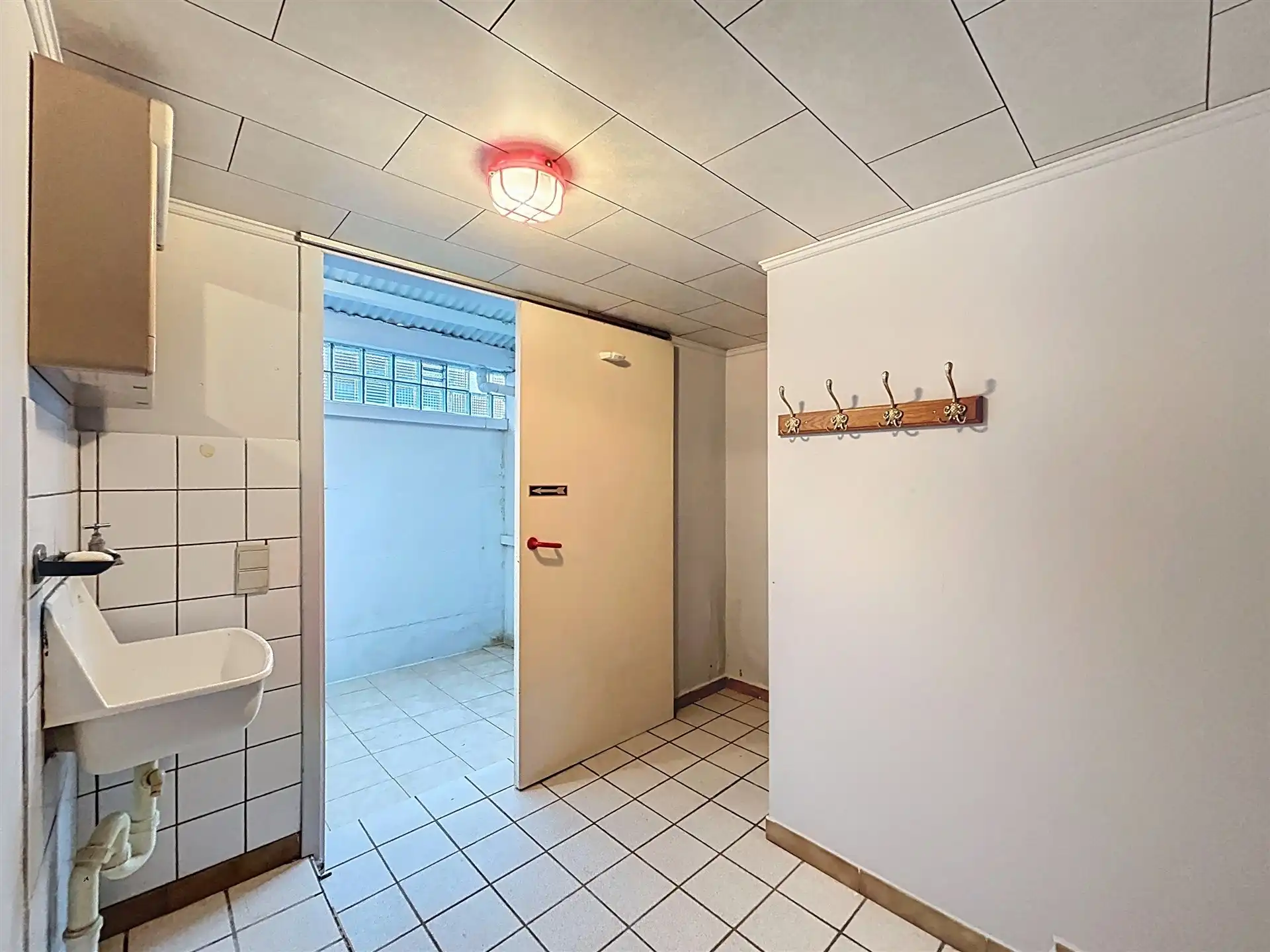  gezinswoning met 3 slaapkamers en garage op terein van 226m² foto 10