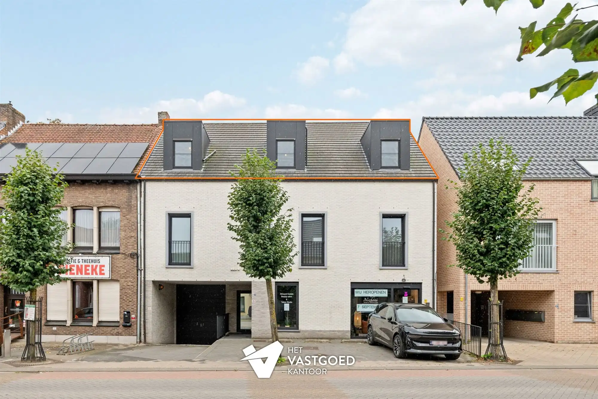 PRACHTIGE, RUIME PENTHOUSE MET 3 KAMERS IN CENTRUM foto {{pictureIndex}}