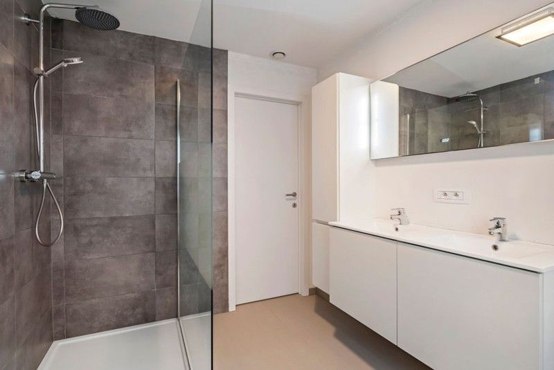 Instapklare woning te koop! foto 8