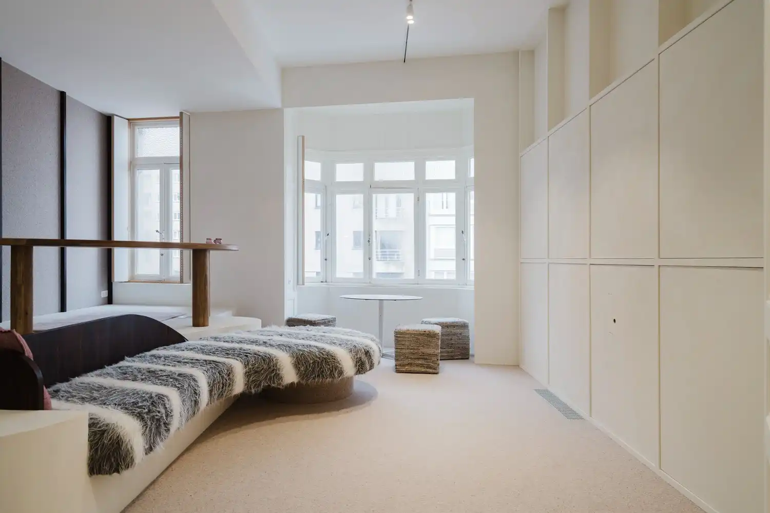 Karaktervol herenhuis aan zee foto 12