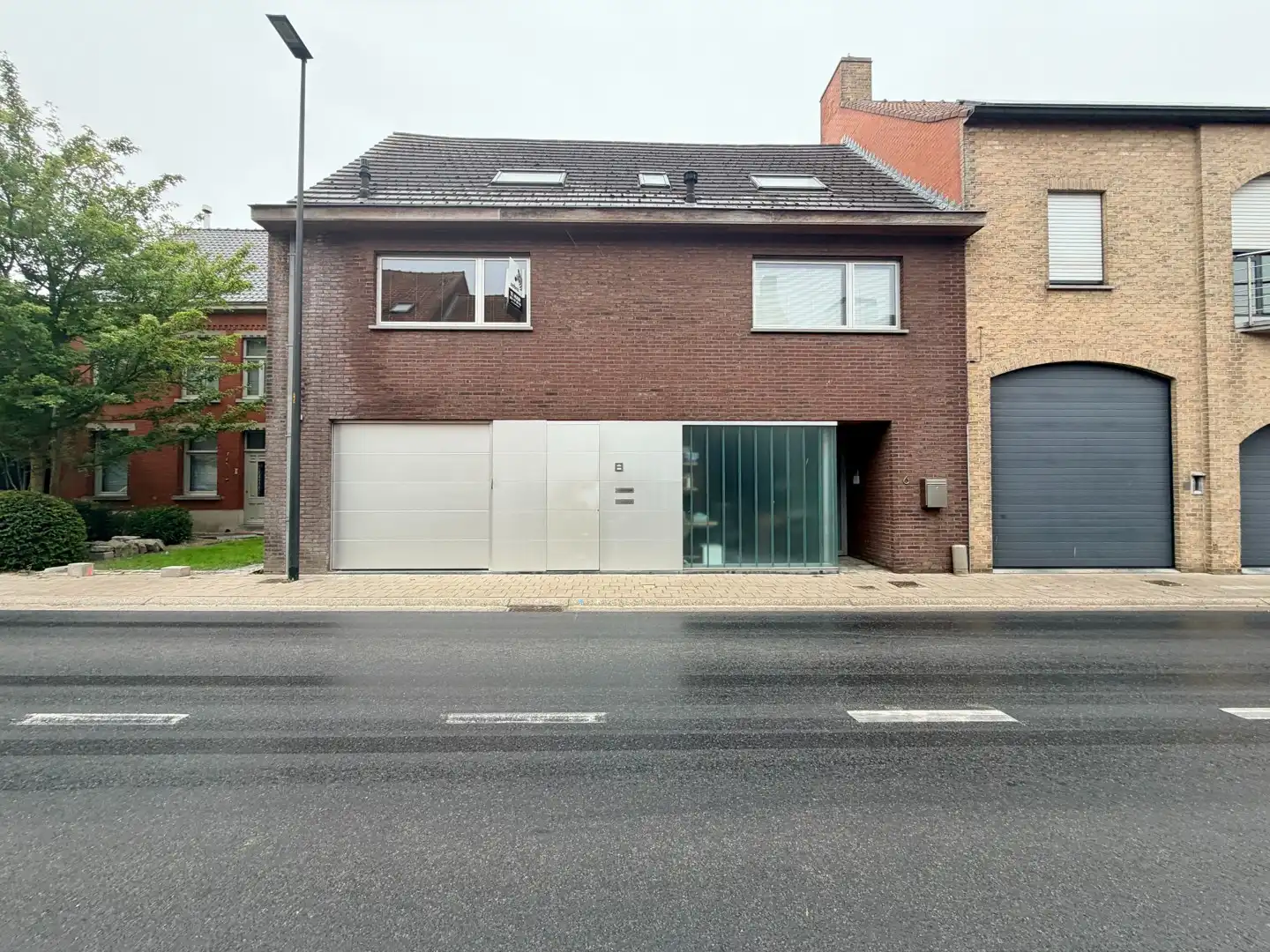 Instapklaar duplex-appartement met 2 slaapkamers & zonnig terras in Moorslede! foto 14