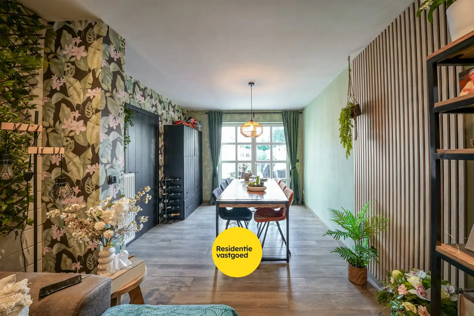 Instapklare gezinswoning met 4 slaapkamers en zonnige tuin in Bredene foto 6