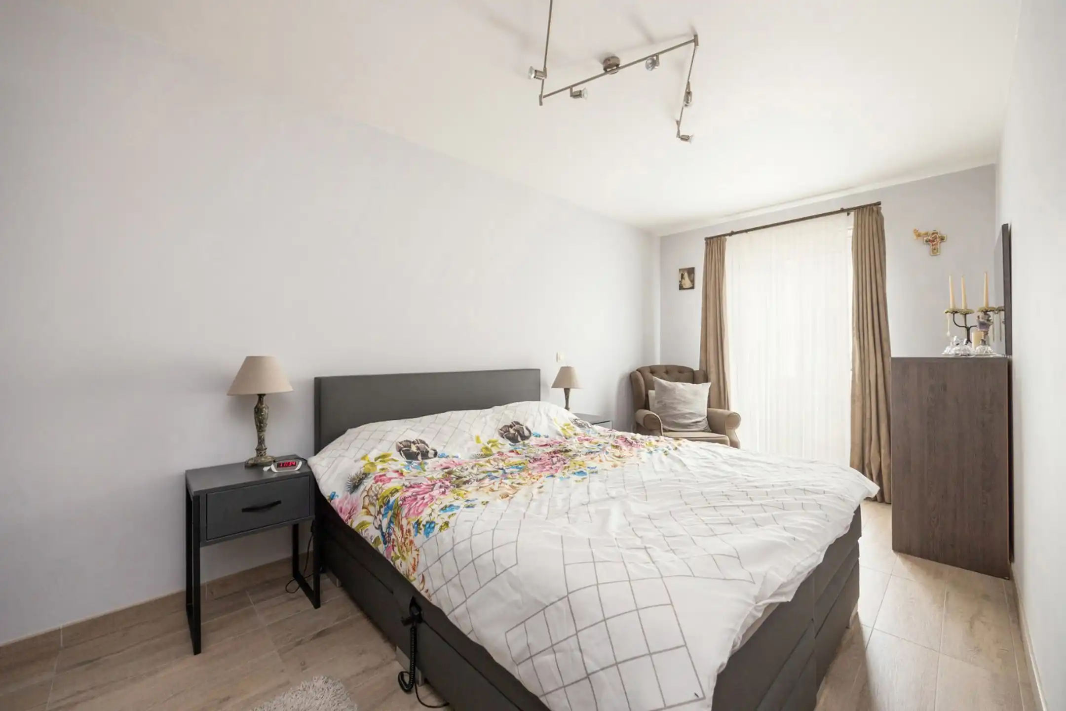 Gelijkvloers appartement met één slaapkamer foto 8