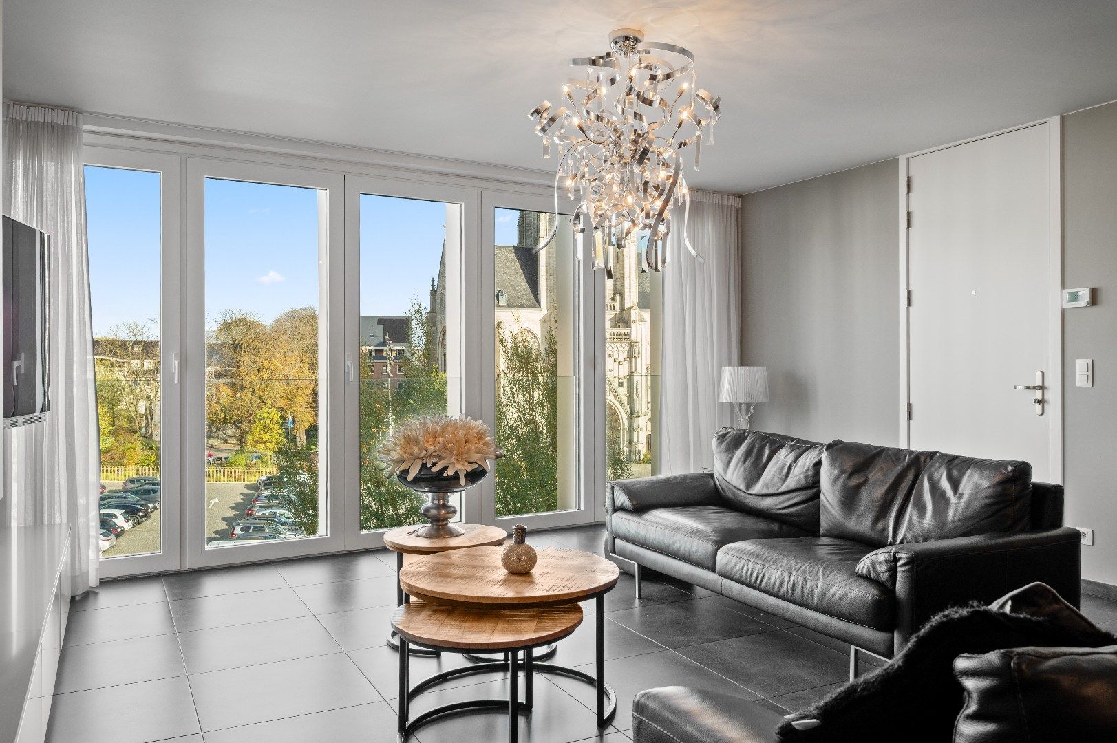 Instapklare, moderne penthouse op de Grote Markt in Tienen foto 7