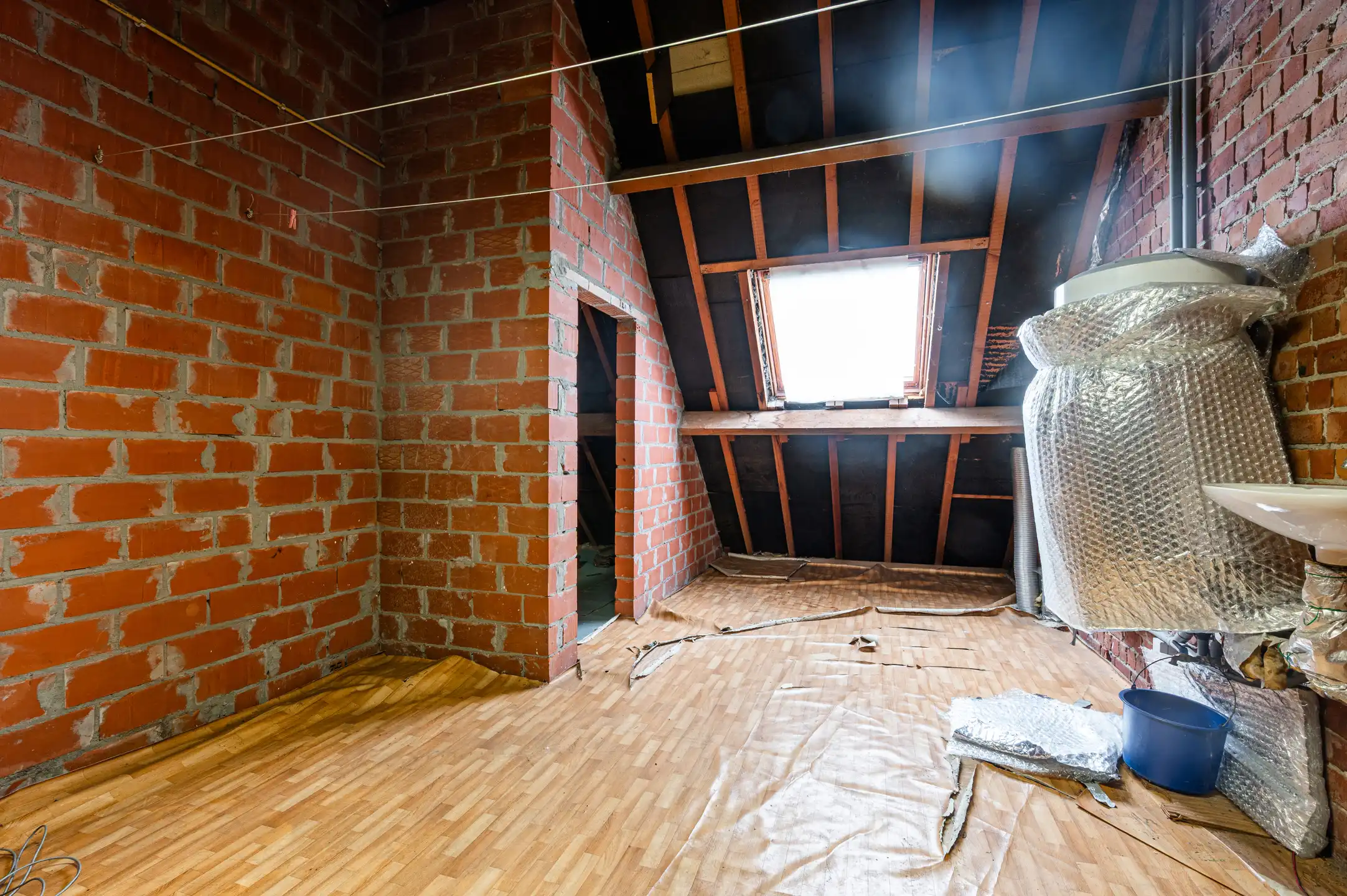 Instapklaar 2 slaapkamer appartement met garage in kleinschalig gebouw foto 23