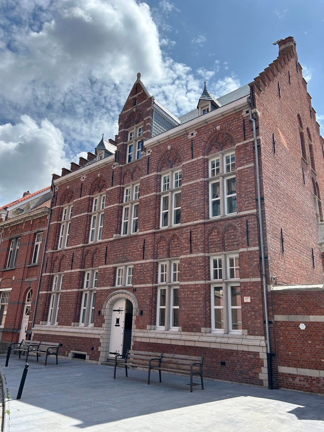Unieke appartementen in en rond de oude Pastorij aan het Kerkplein in Turnhout foto 12