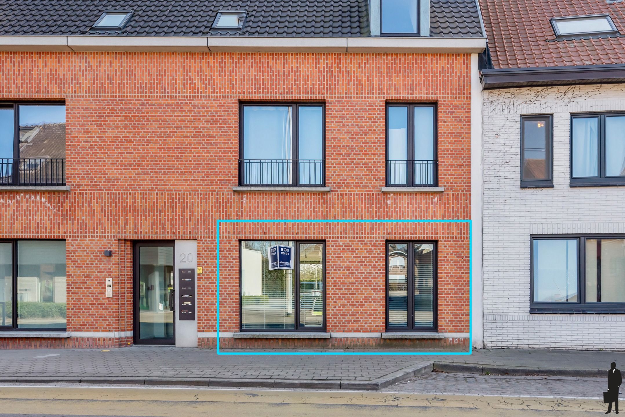 Zeer stijlvol 2 slpk. appartement met 2 staanplaatsen en berging te Hoogstraten - Meer! foto 2