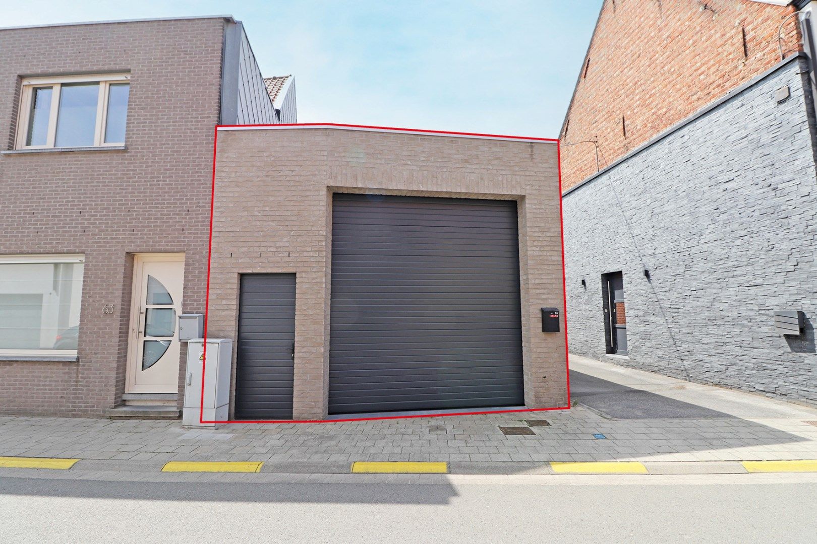 ()=>{if(producerUpdateValueVersion(node),producerAccessed(node),node.value===ERRORED)throw node.error;return node.value} Stuivenbergstraat 63 -/1 - 8870 Izegem