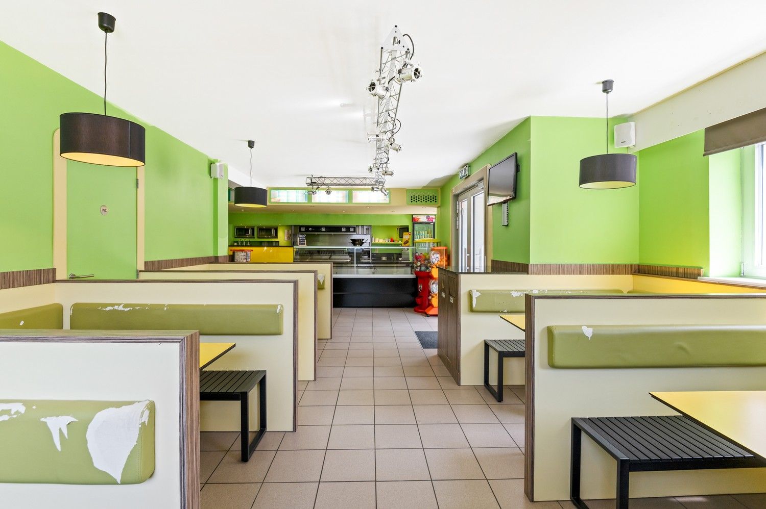 Handelsgelijkvloers te koop in Hoboken! foto 5