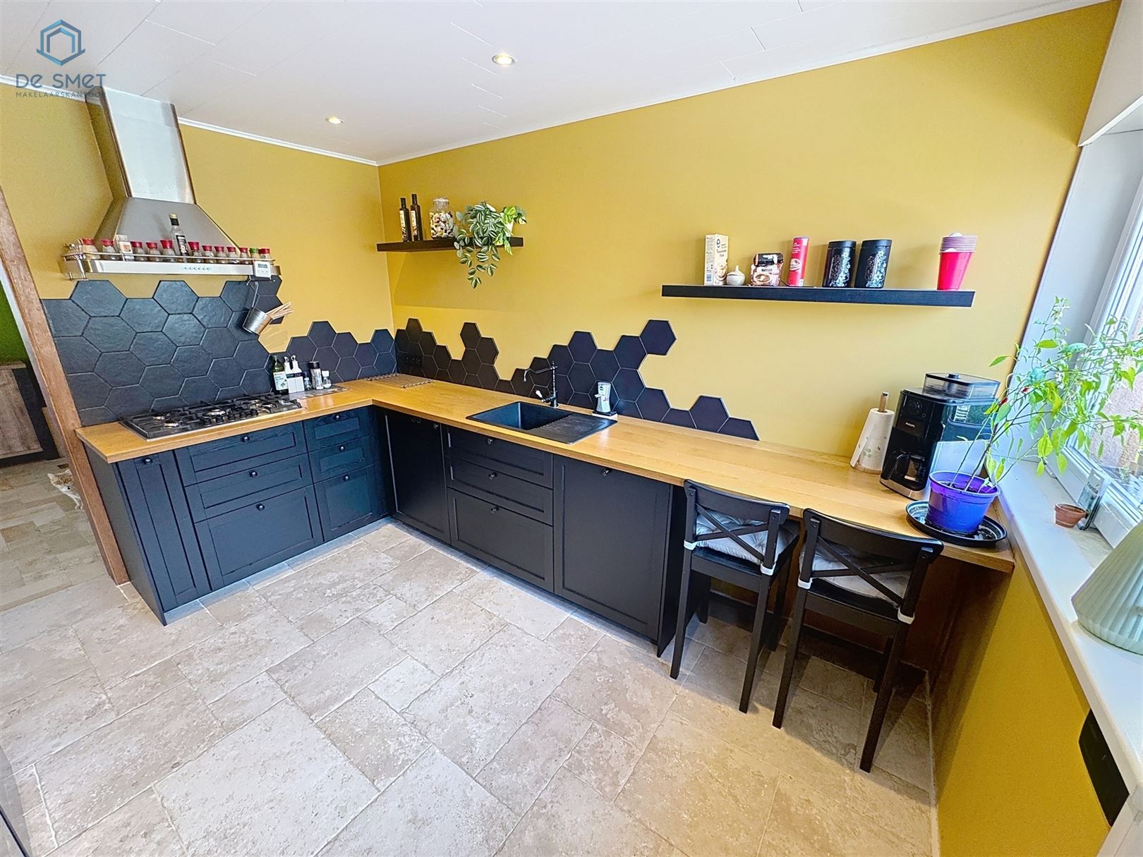 Open Bebouwing met 4 Slaapkamers, Atelier en Tuin in Geraardsbergen foto 5
