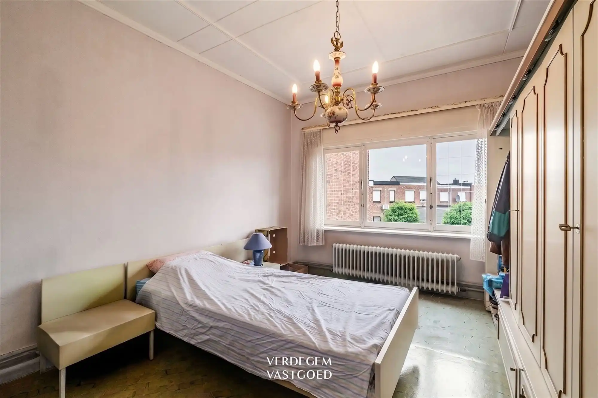 Zeer ruime en karaktervolle woning met 3 slaapkamers, garage en tuin foto 9