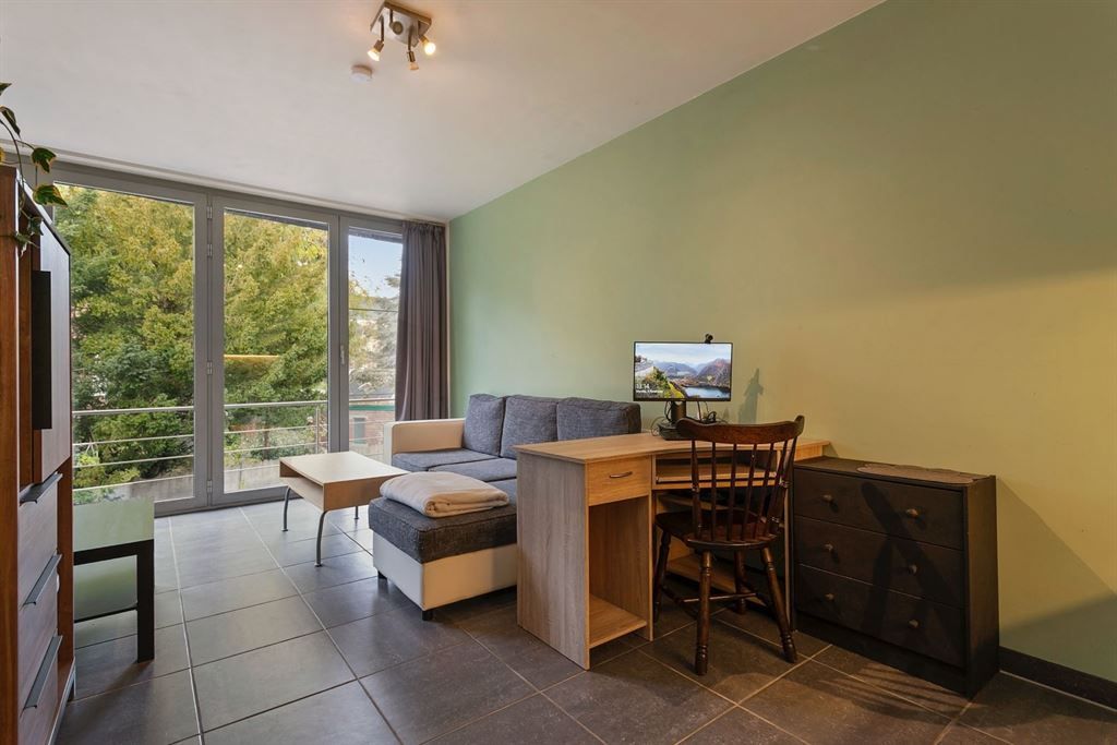 appartement foto {{pictureIndex}}