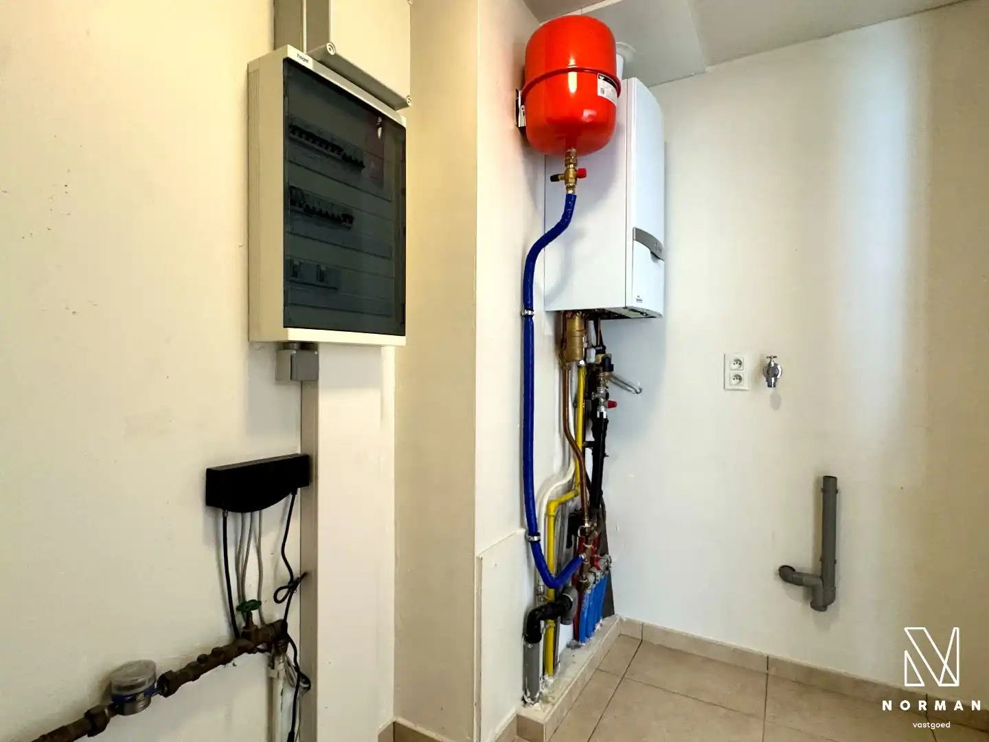 Energiezuinig 2-slaapkamer appartement inclusief staanplaats te koop in Kuurne naast de Groene Long foto 16