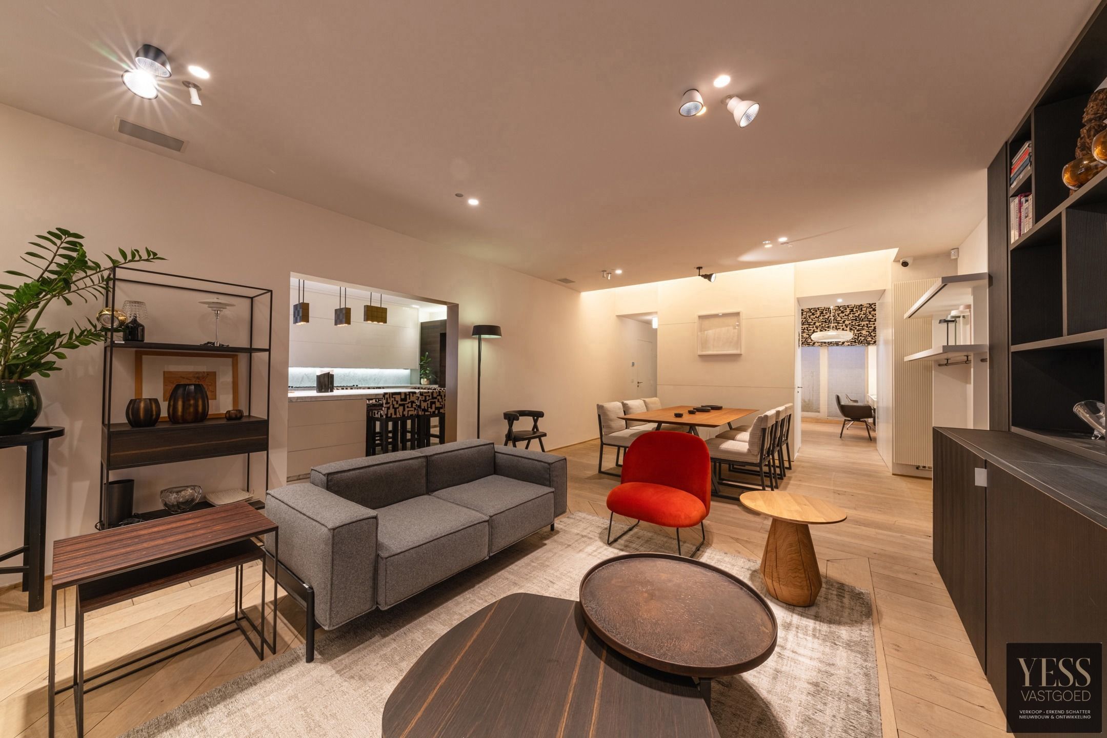 Exclusief gerenoveerd gelijkvloers appartement in Knokke! foto 25