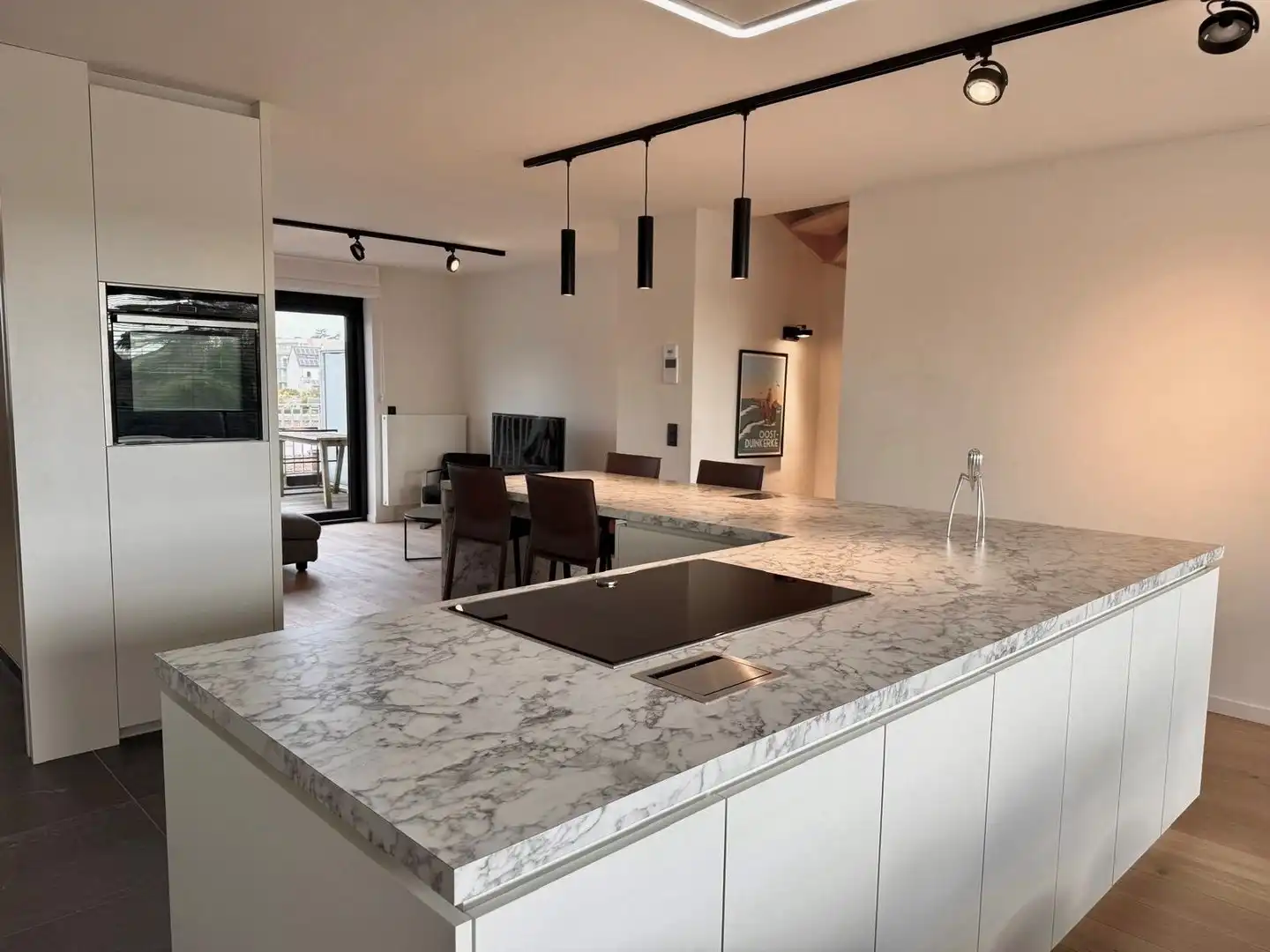 Oostduinkerke Dorp - Zeer ruime duplex met 3 slaapkamers foto 5