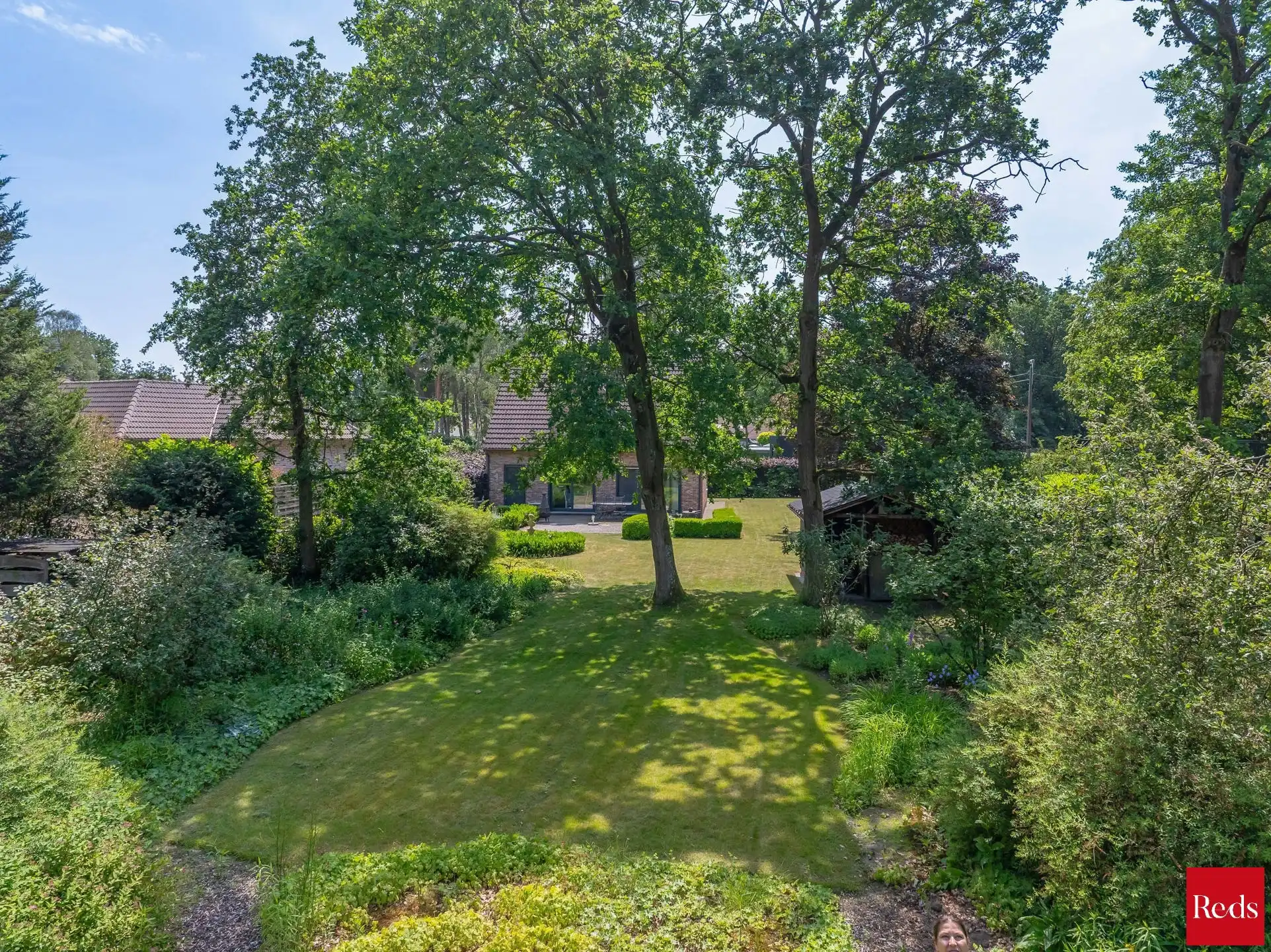 Charmante woning met uitzicht op blijvend groen foto 33