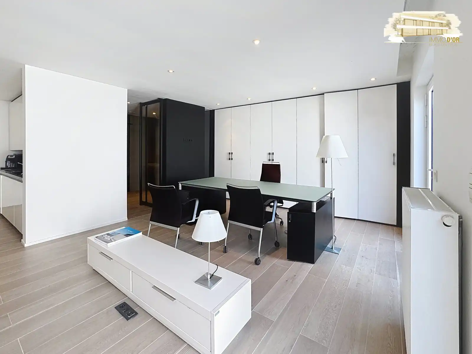 Gerenoveerd energiezuinig appartement met groot terras! foto 5