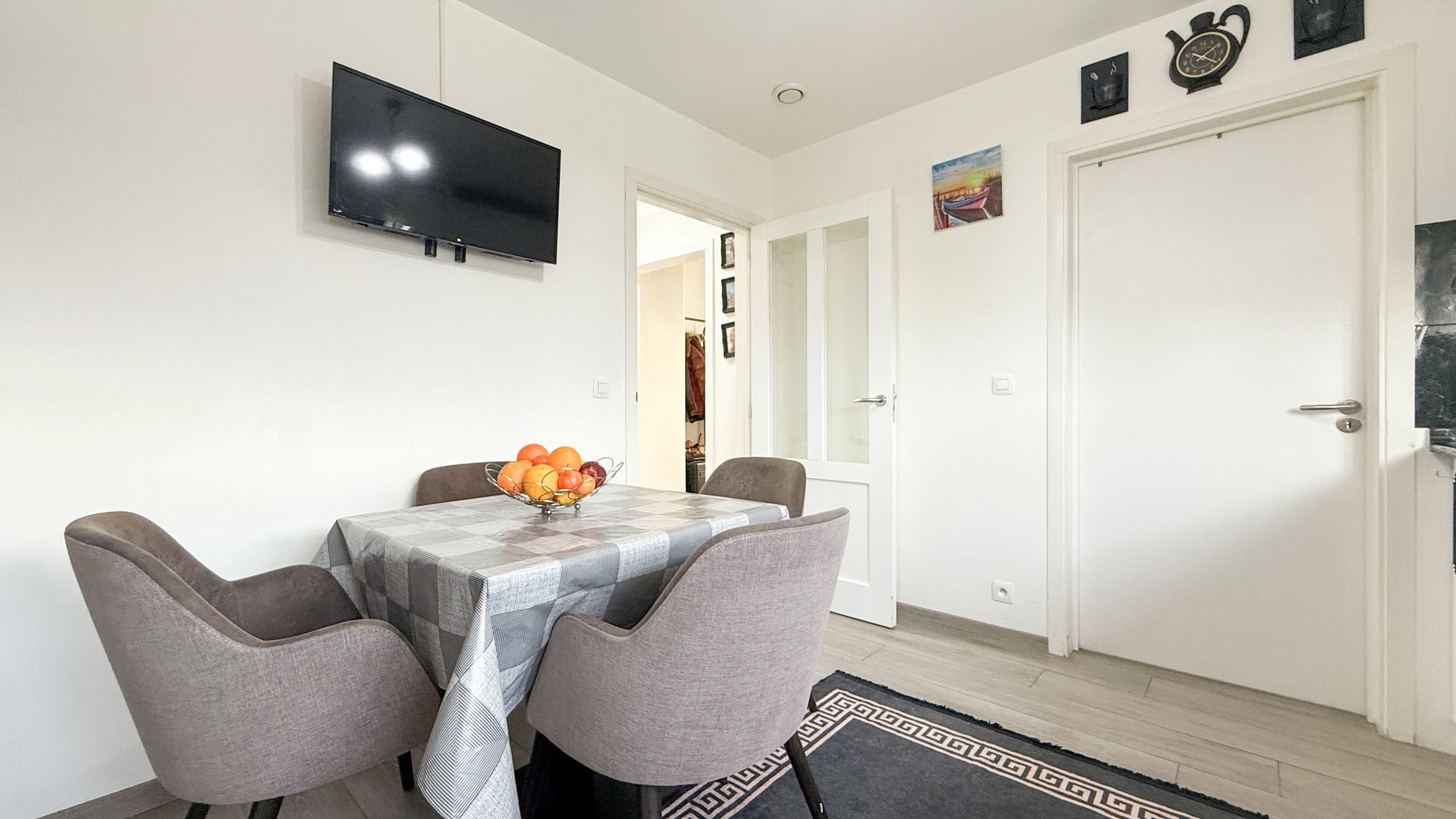 Ruim instapklaar duplex app in Paal, 108m², 3 slpks foto 13