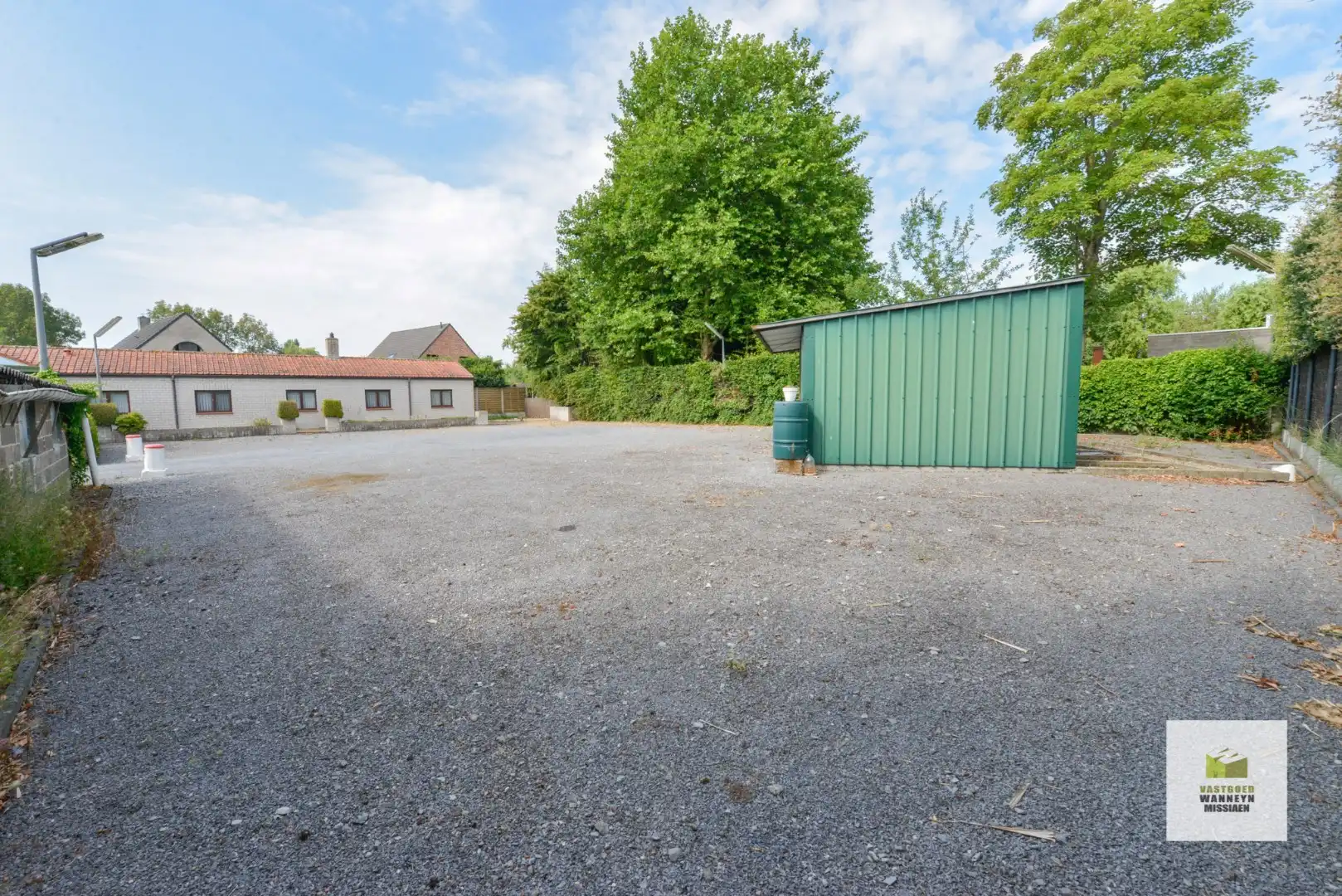 Uitbreidbare gelijkvloerse woning met grote garage op 1303m2 foto 23