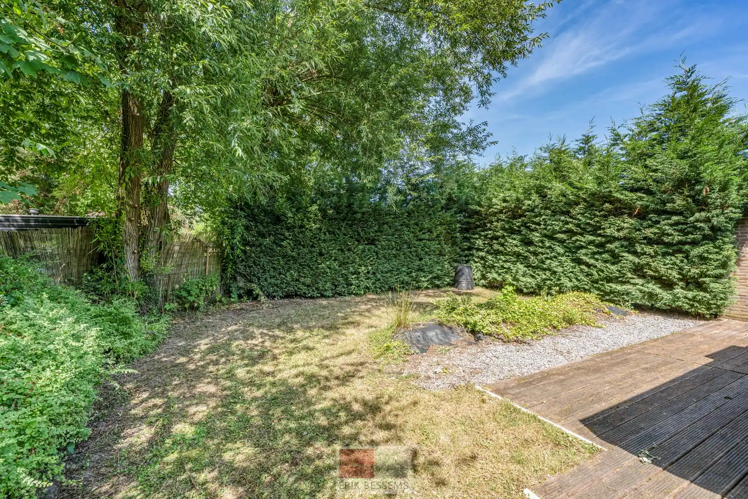 Recent gemoderniseerde bungalow, gelegen op het vakantiepark Sunclass Sonnevijver. foto 19