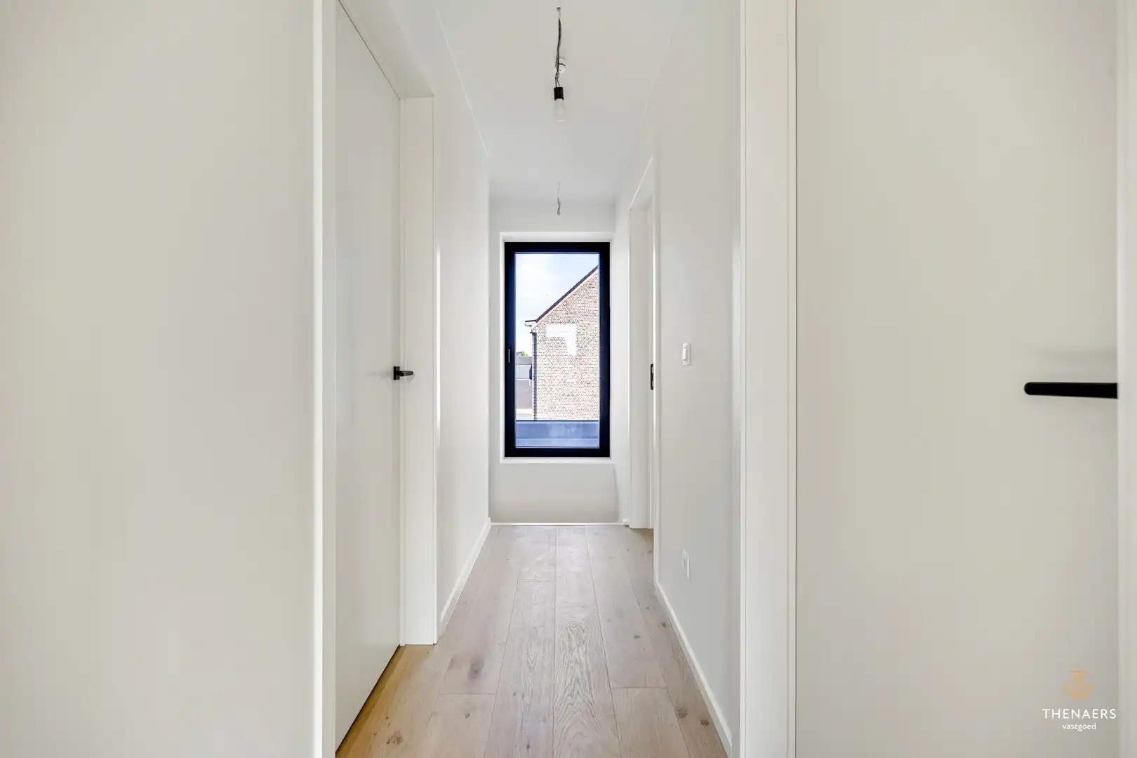 Strakke en luxueus gerenoveerde open bebouwing met hoogwaardige afwerking en EPC A in Sint-Truiden (Wilderen).  Aankoop aan 6% btw mogelijk onder voorwaarden. foto 22