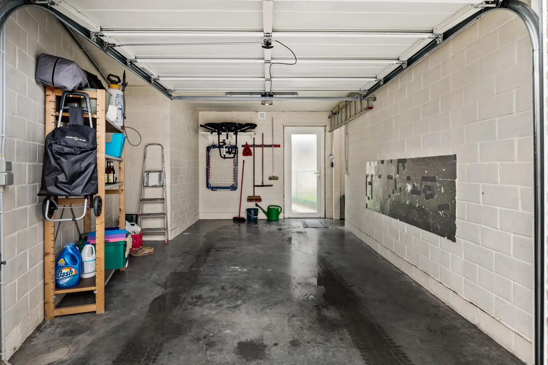 Ruim gelijkvloers appartement vlak buiten centrum Aartselaar foto 21