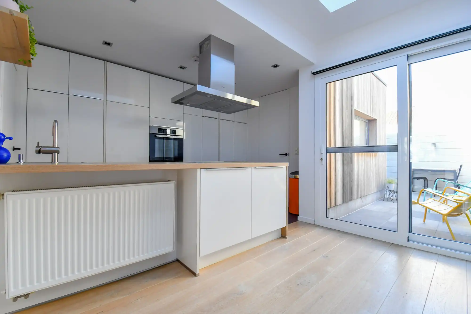 Mooie ruime instapklare woning met 2 slpk ( 3 slpks mogelijk) en koer foto 7