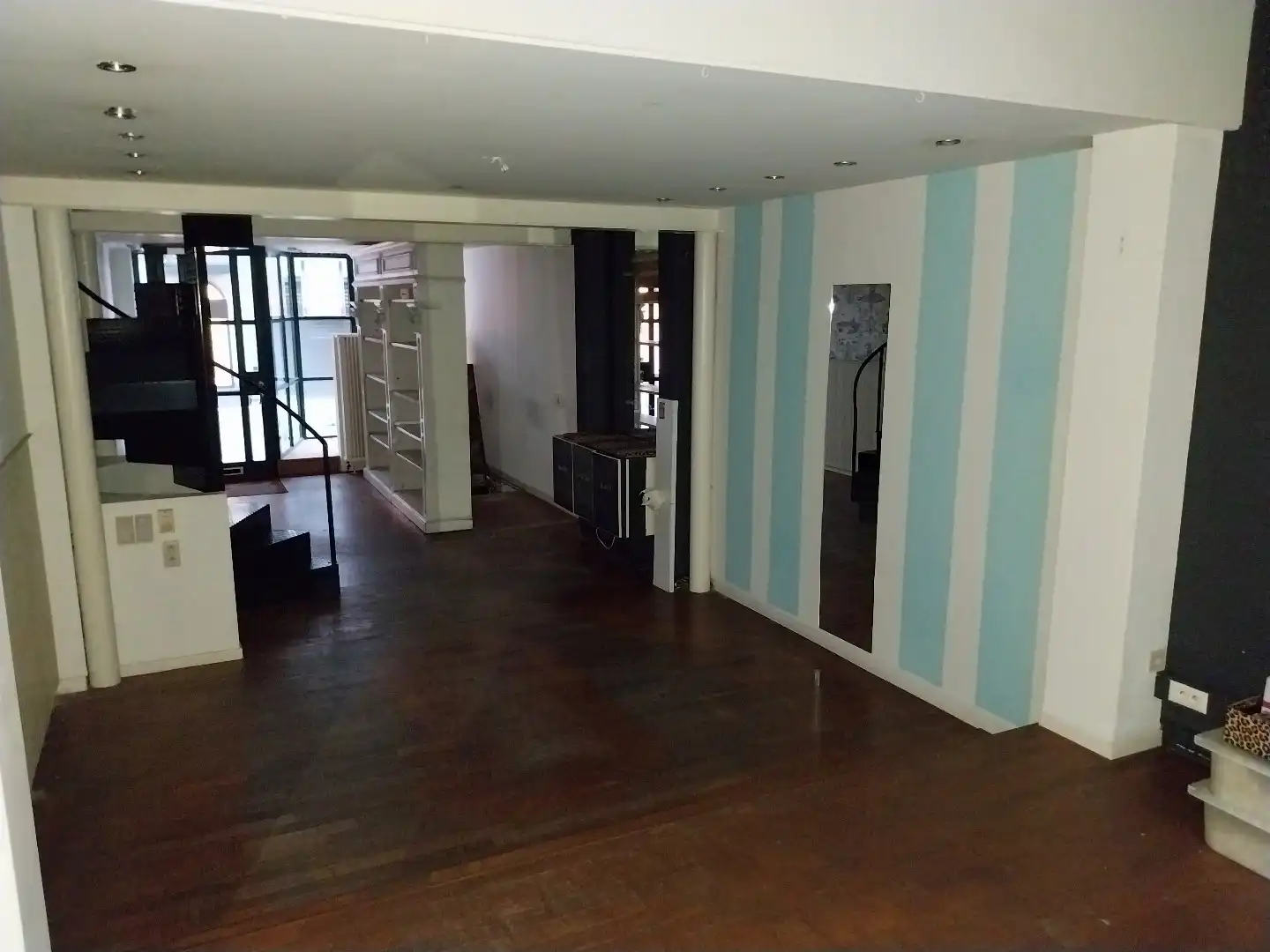 Handelspand te huur in het hippe Ridderstraatje – hartje Hasselt foto 4