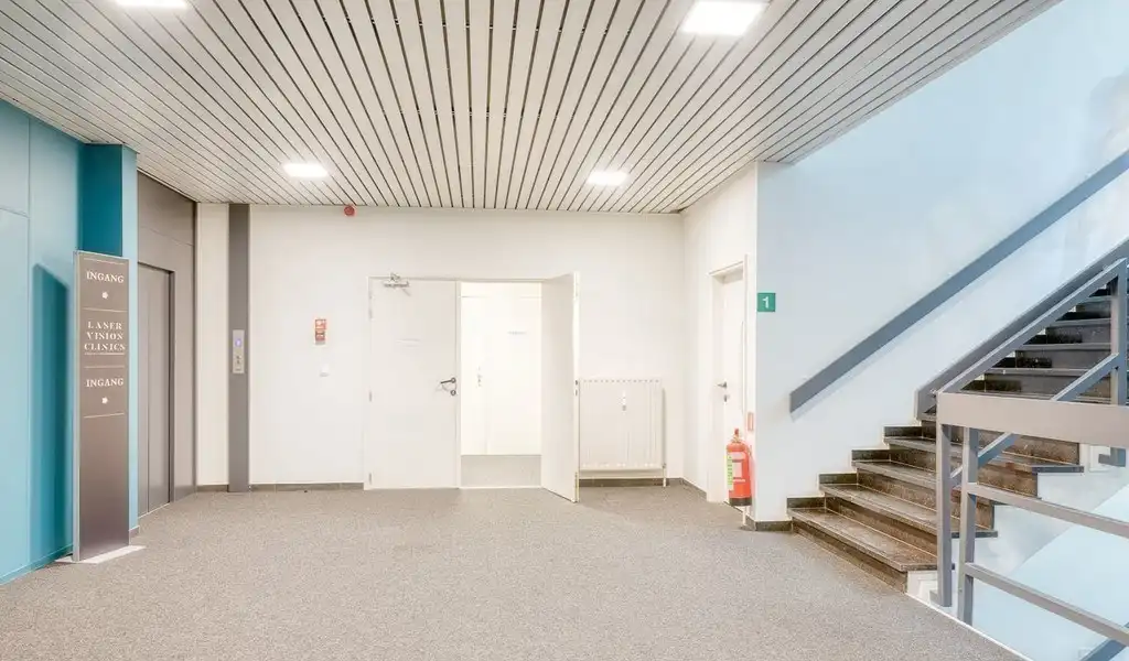 Burelen te huur in kantorencomplex Portalis aan E40 in Gent foto 7