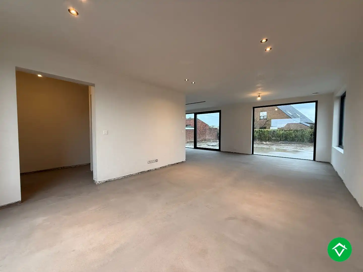 Alleenstaande woning met 3 slaapkamers en tuin op een rustige ligging te Gits foto 5