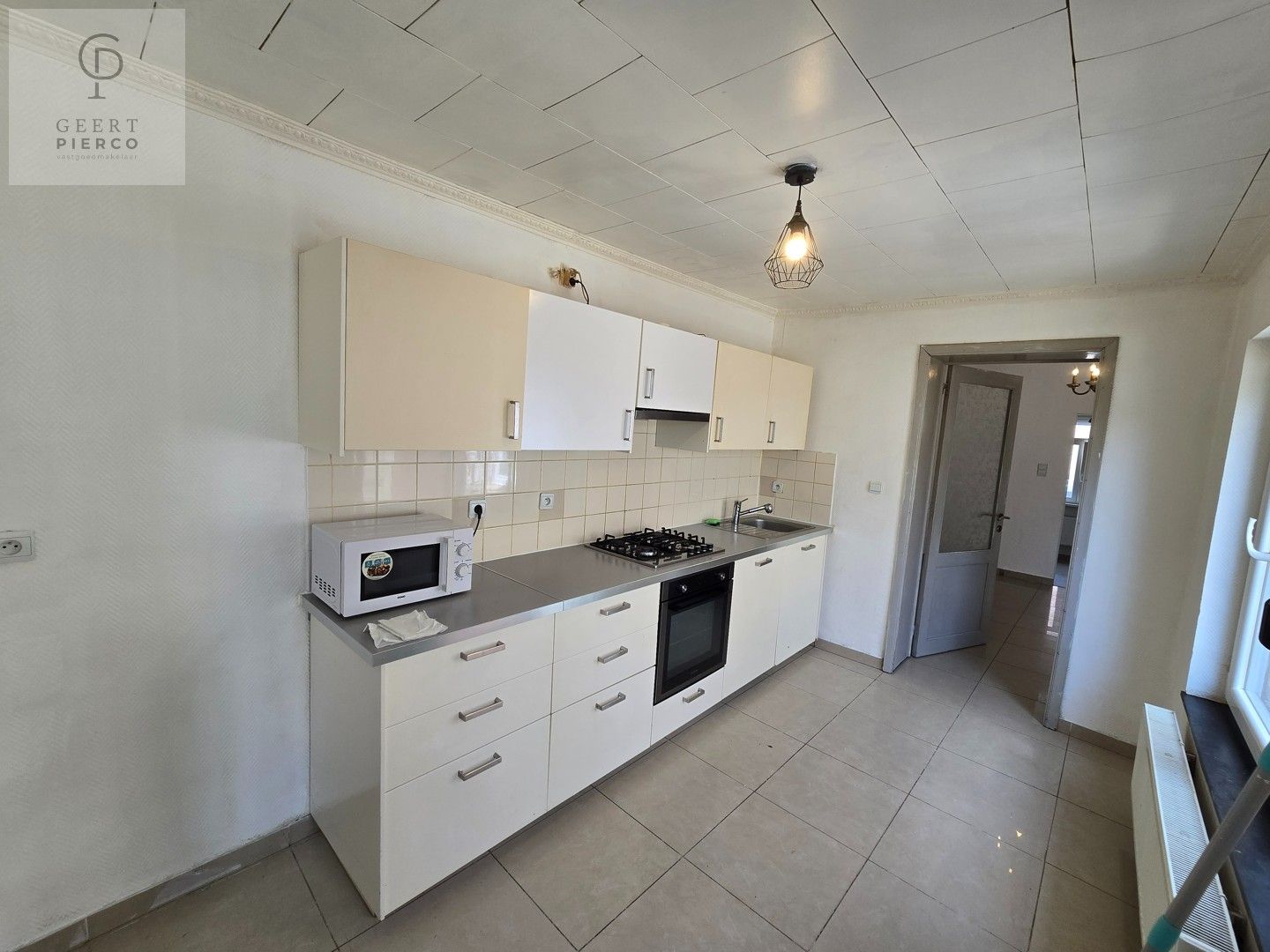 Rijwoning met 4 slaapkamers foto 7