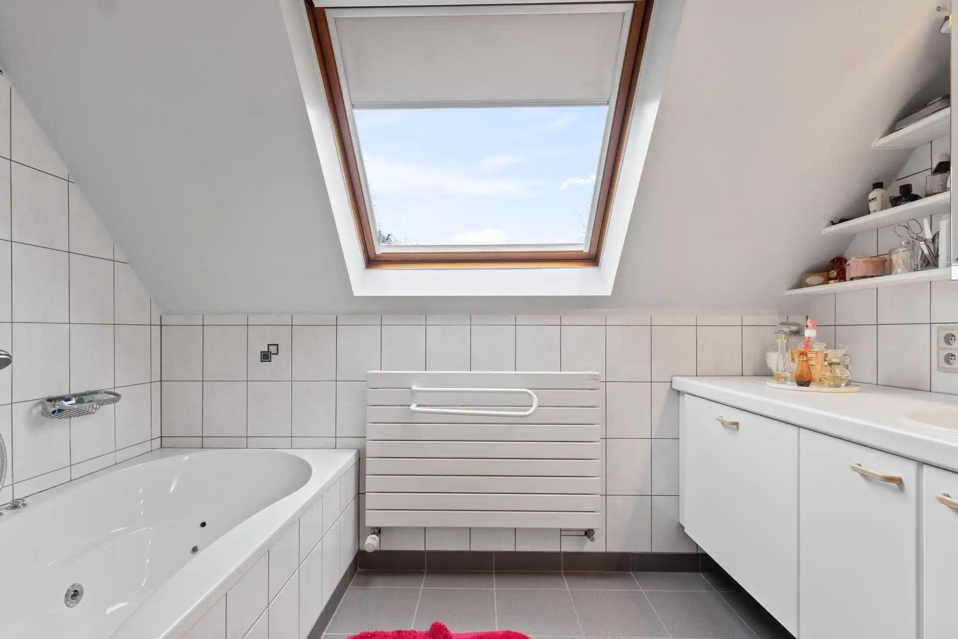 top onderhouden en energiezuinige woning + magazijn foto 17