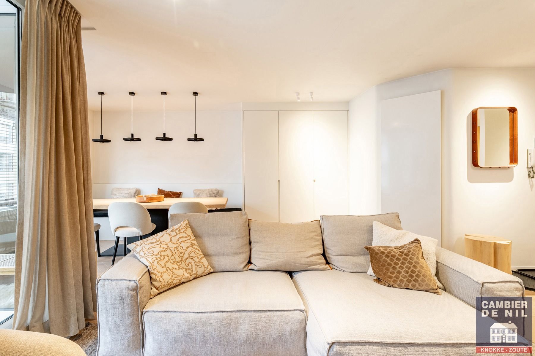 Volledig gerenoveerd appartement met 2 volwaardige slaapkamers – centrum Knokke foto 9