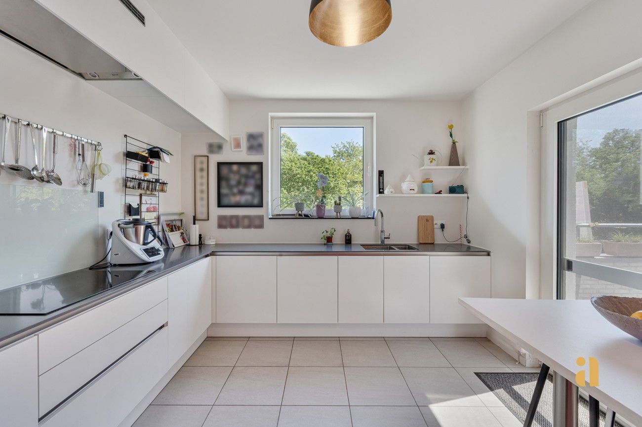 Uniek appartement met 2 terrassen én prachtig zicht foto 14